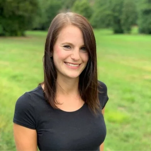 Janina Pinske | Yoga Lehrerin