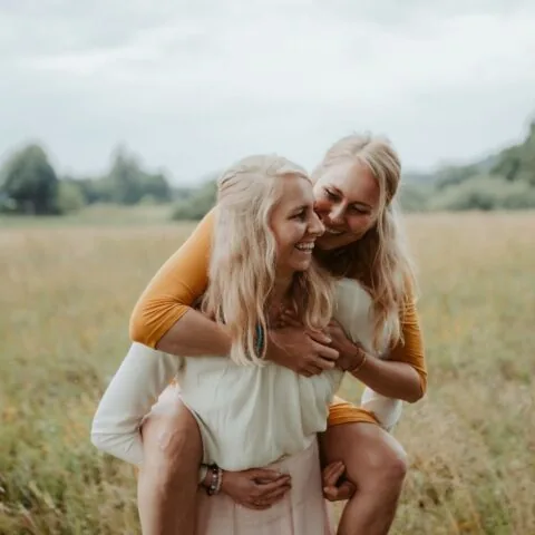 Regina & Patricia  | Yoga Lehrerinnen & Coaches